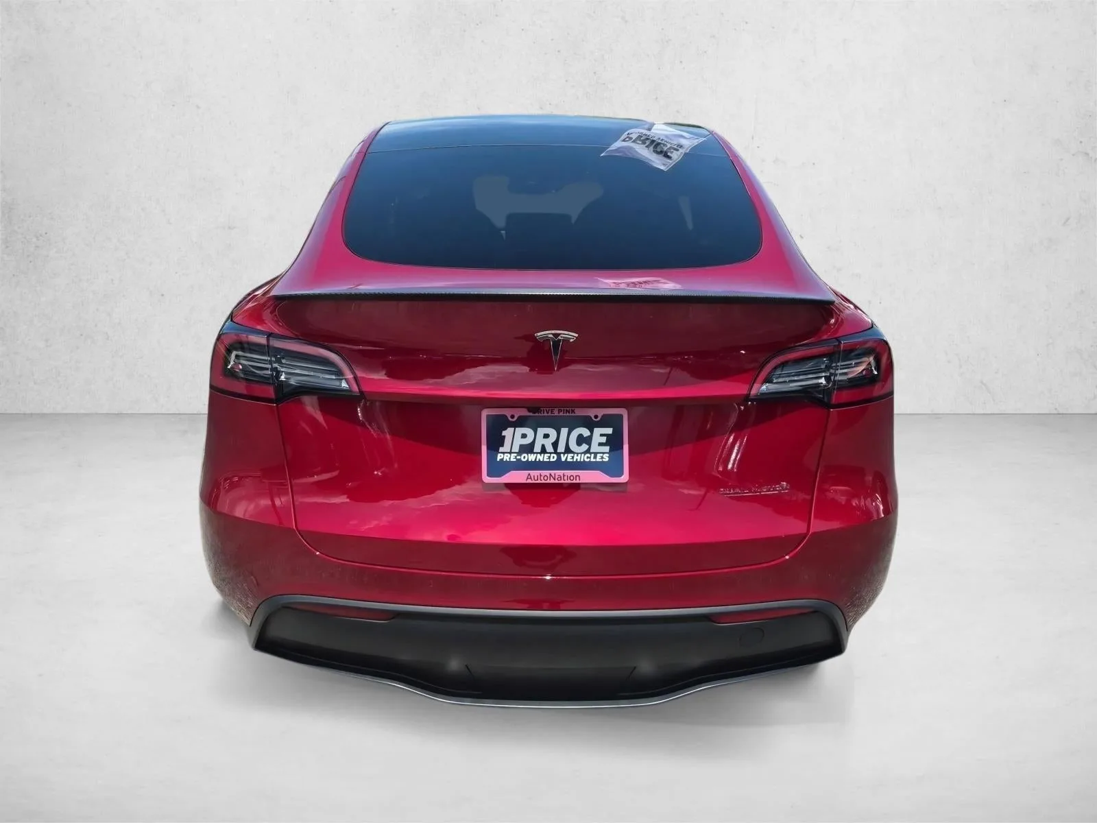 2025 Tesla Model Y Performance photo 5