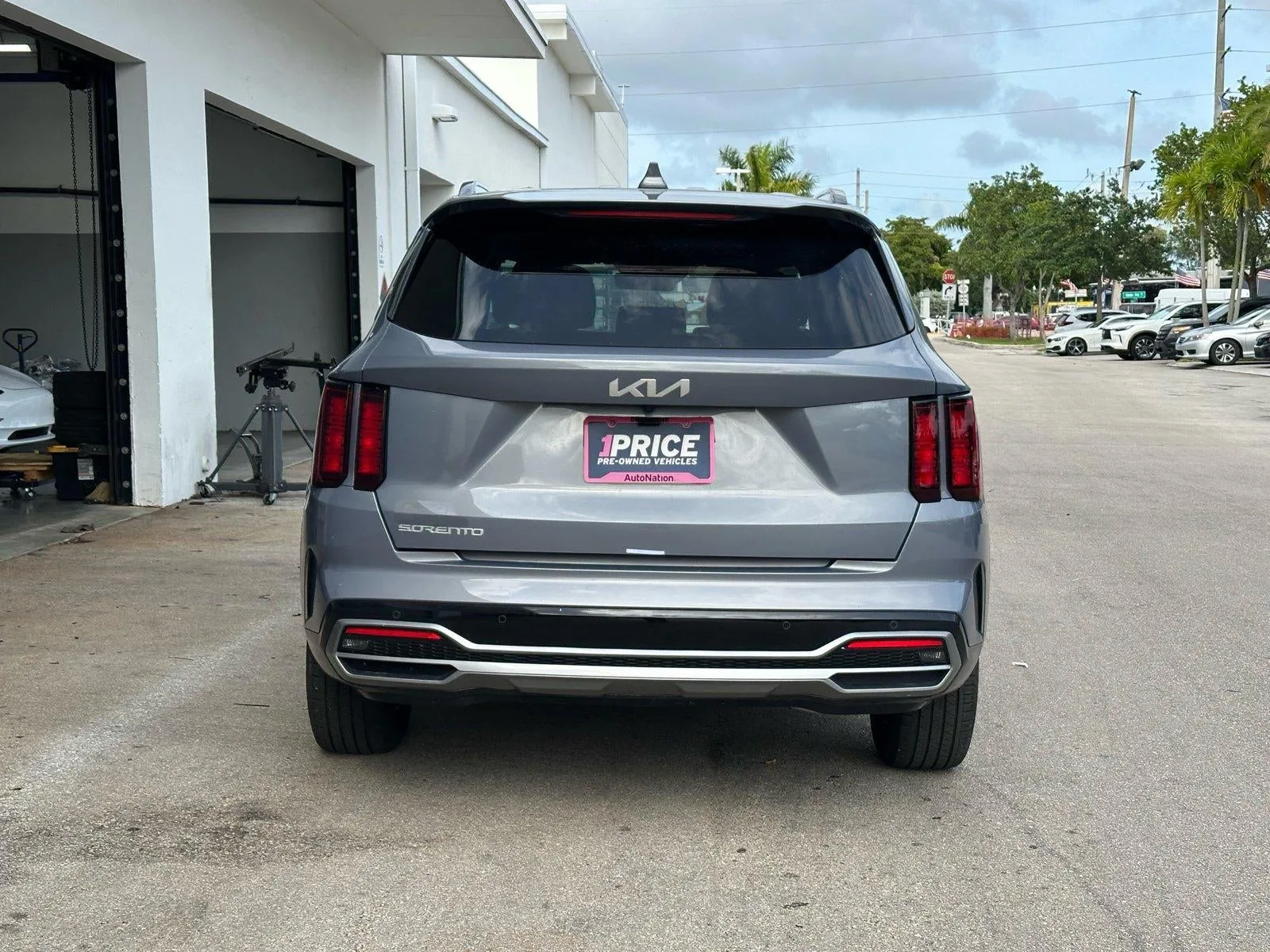 2023 Kia Sorento S FWD photo 6