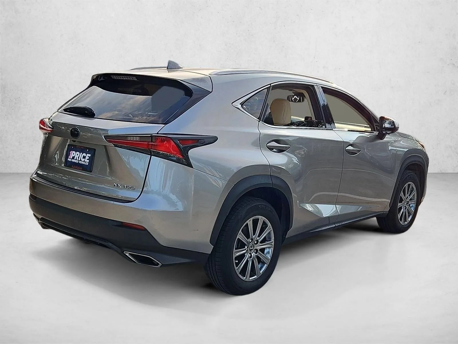 2018 Lexus NX 300 FWD photo 5