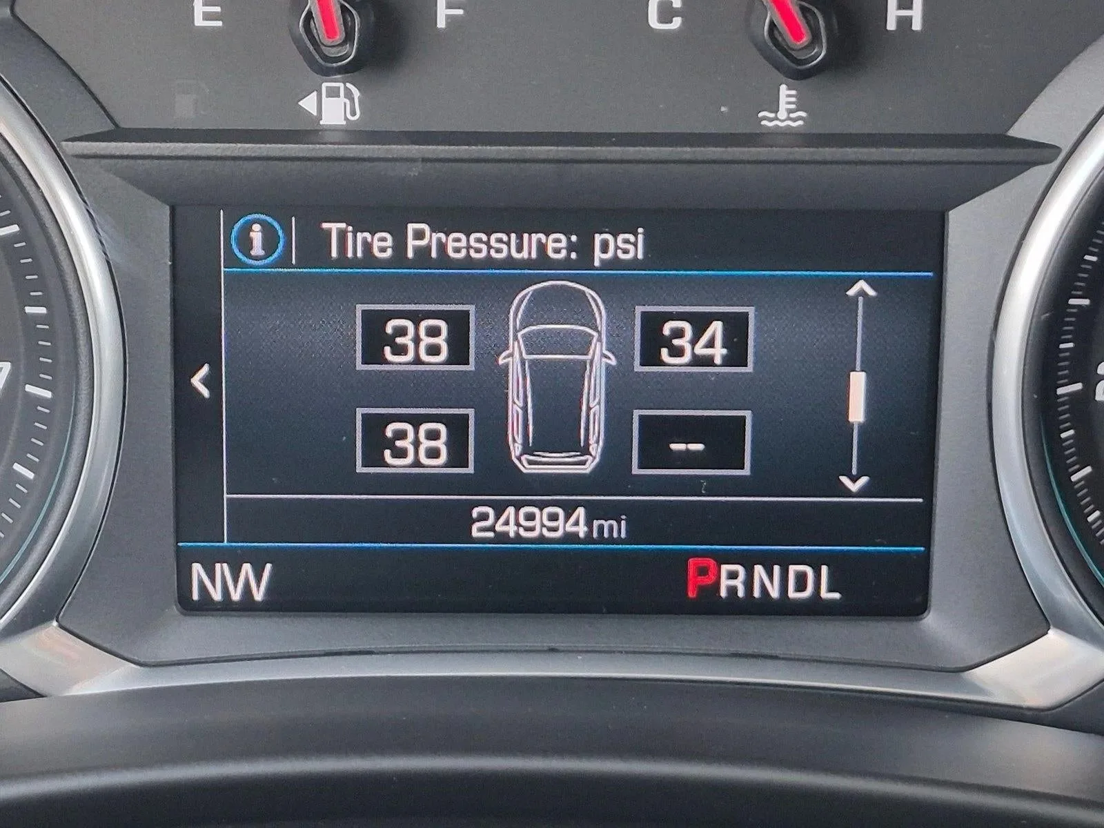 2020 Chevrolet Equinox Base photo 11