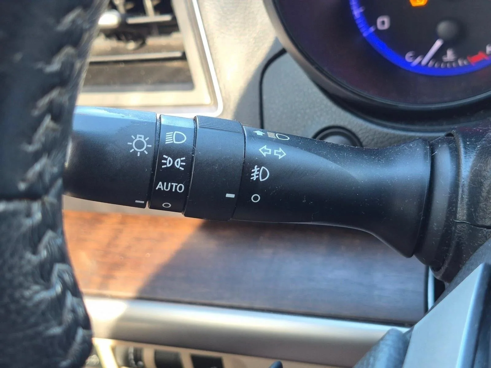 2018 Subaru Outback 2.5i Limited photo 6