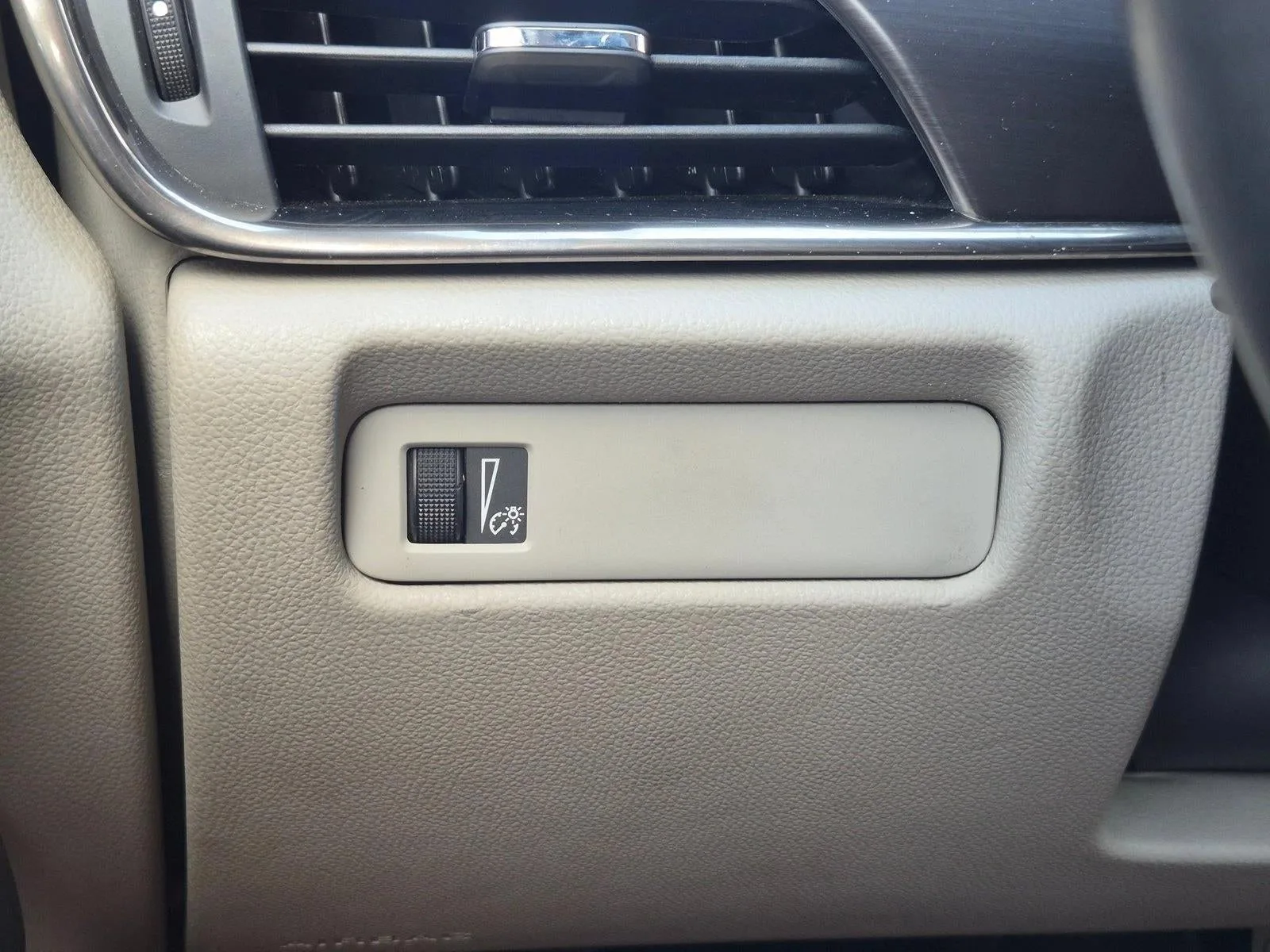 2015 Cadillac ATS Sedan 2.0L I4 RWD photo 11