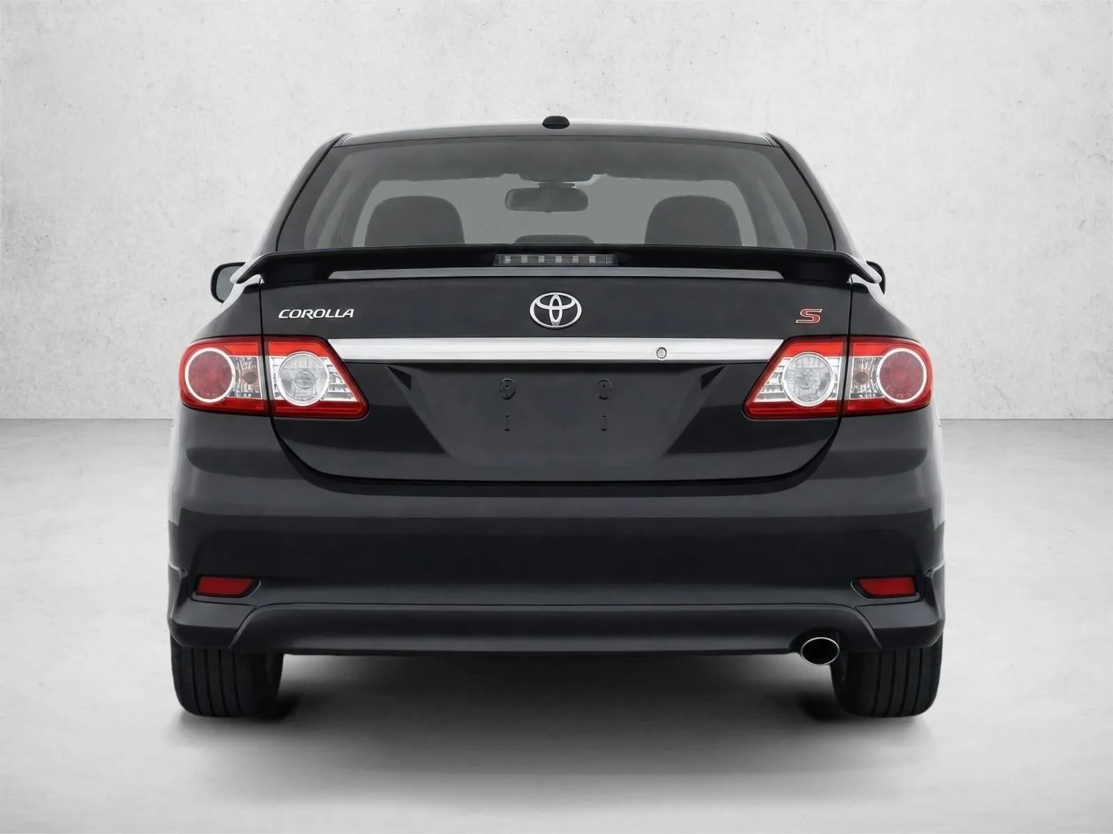 2013 Toyota Corolla 4dr Sdn Auto S (Natl) photo 6