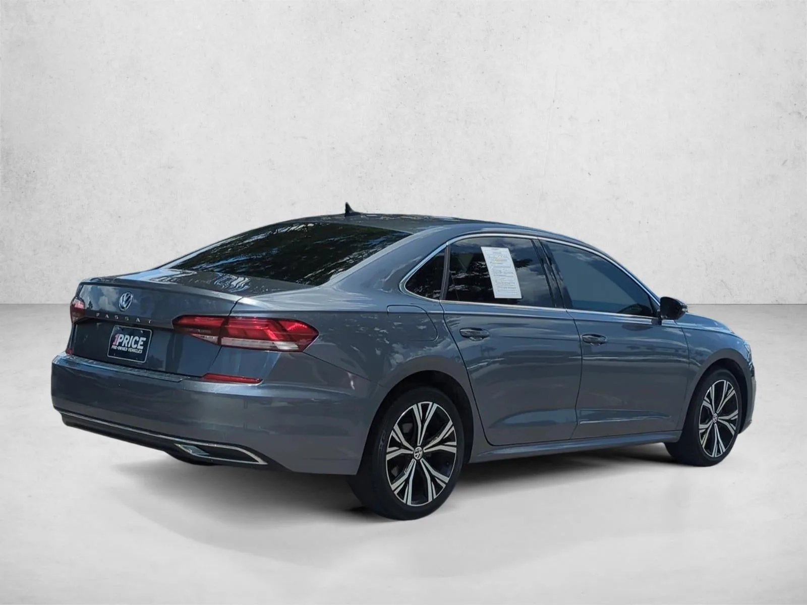 2022 Volkswagen Passat 2.0T SE photo 5