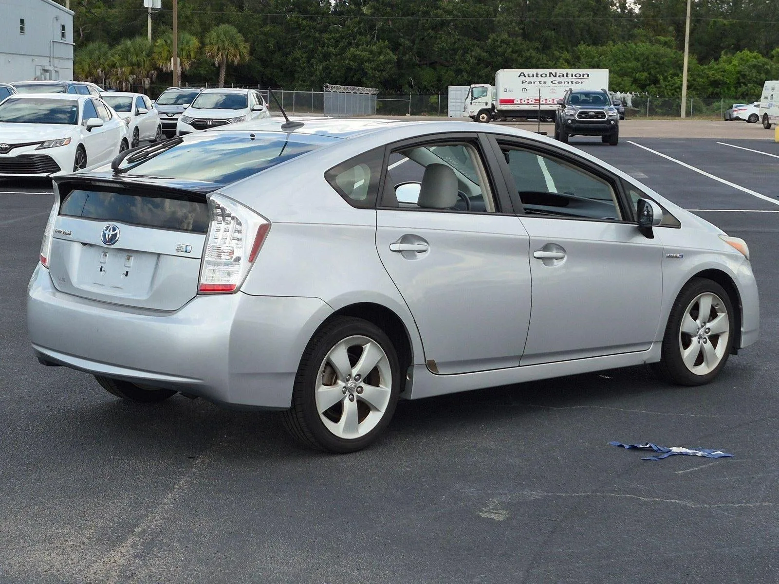 2010 Toyota Prius II photo 5