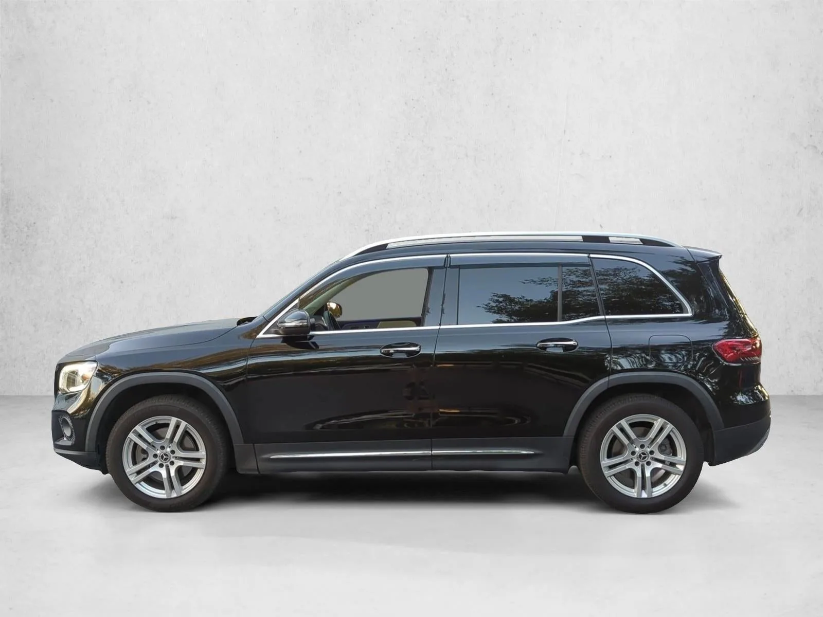 2020 Mercedes-Benz GLB GLB 250 SUV photo 8