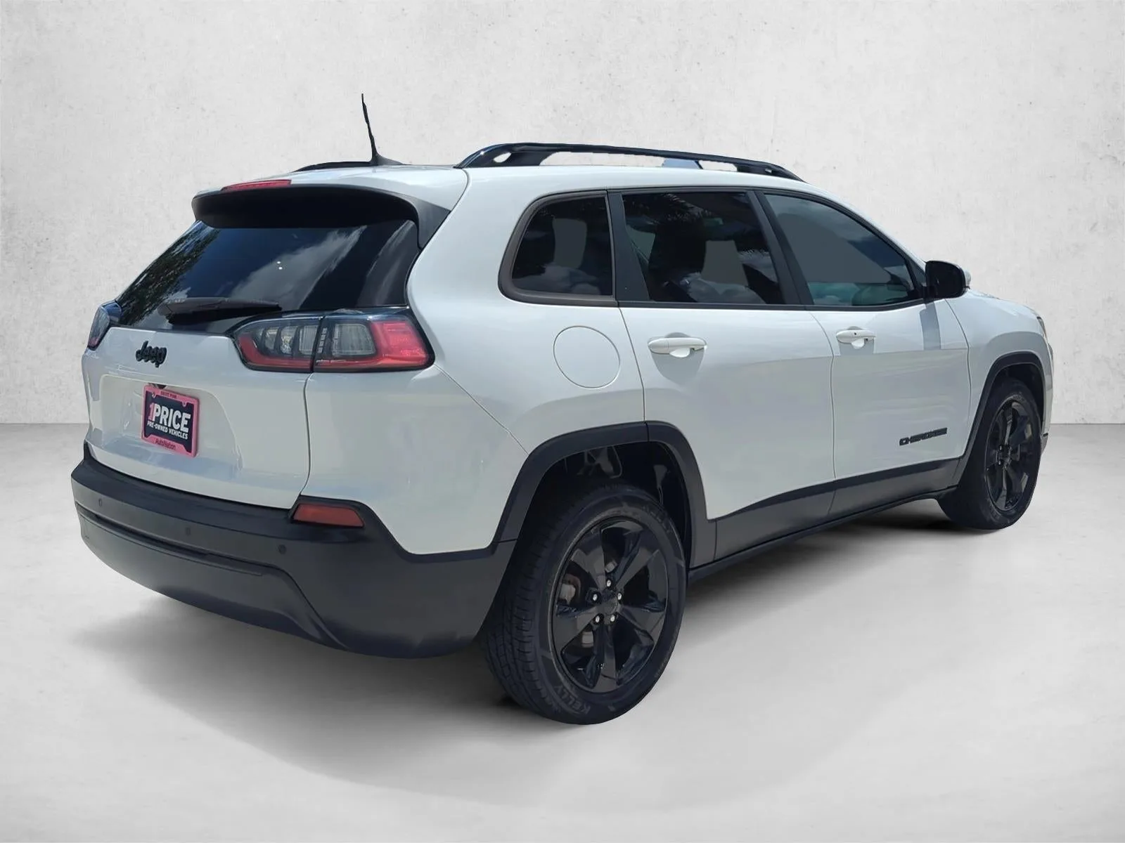 2020 Jeep Cherokee Altitude FWD photo 5