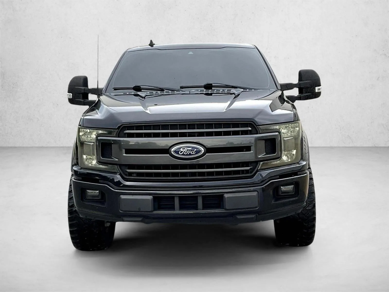 2019 Ford F-150 XLT 2WD SuperCrew 5.5' Box photo 3