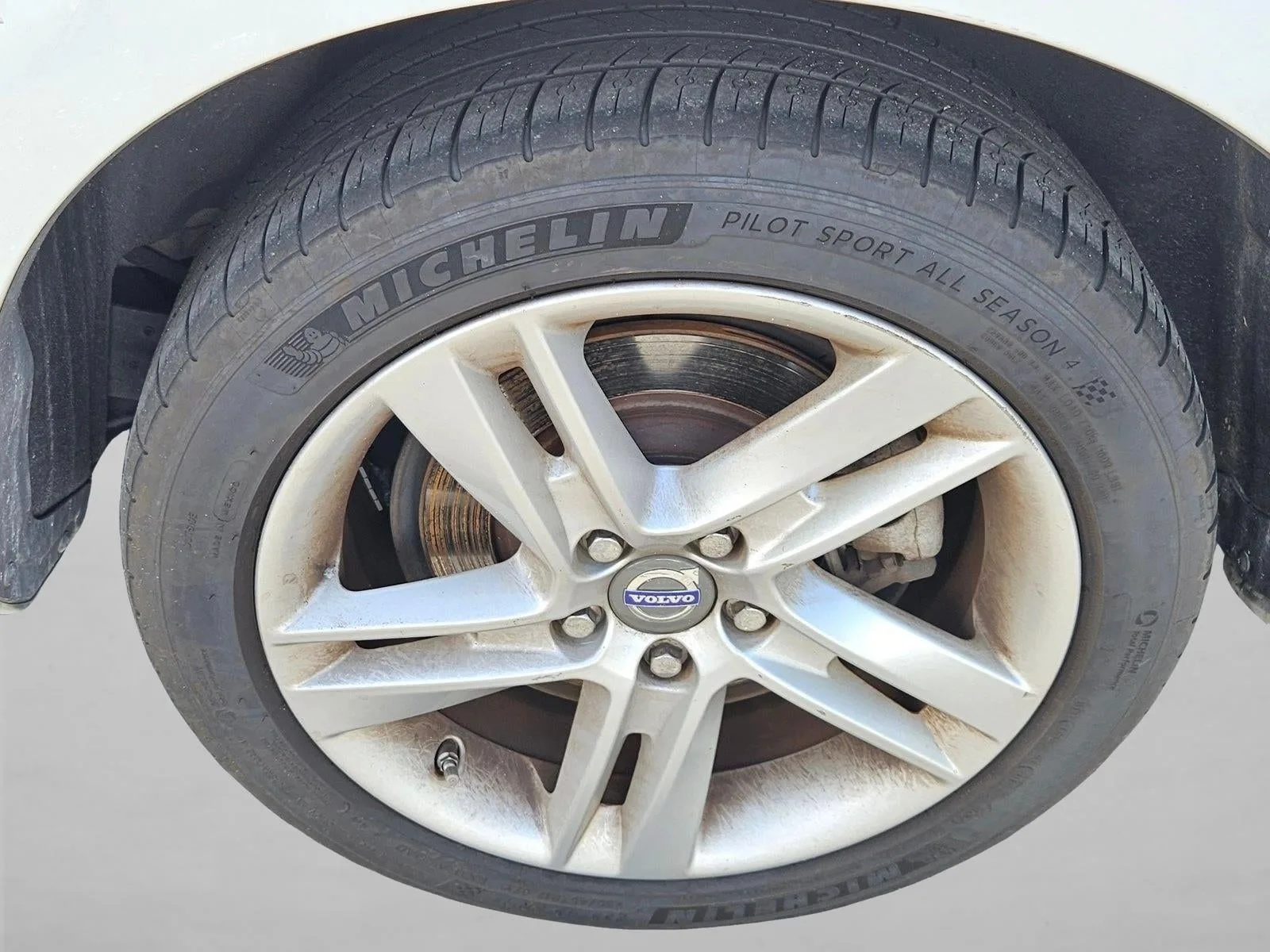 2014 Volvo S60 4dr Sdn T5 Premier FWD photo 5