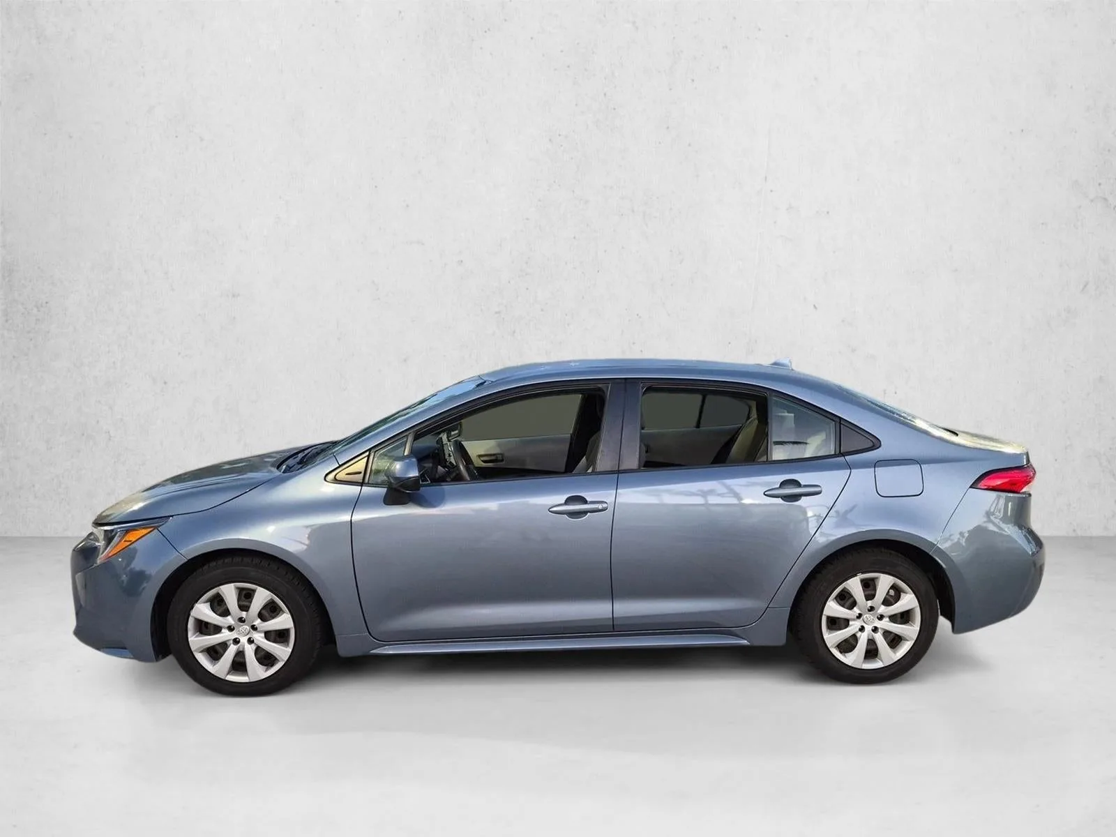 2022 Toyota Corolla LE CVT (Natl) photo 5