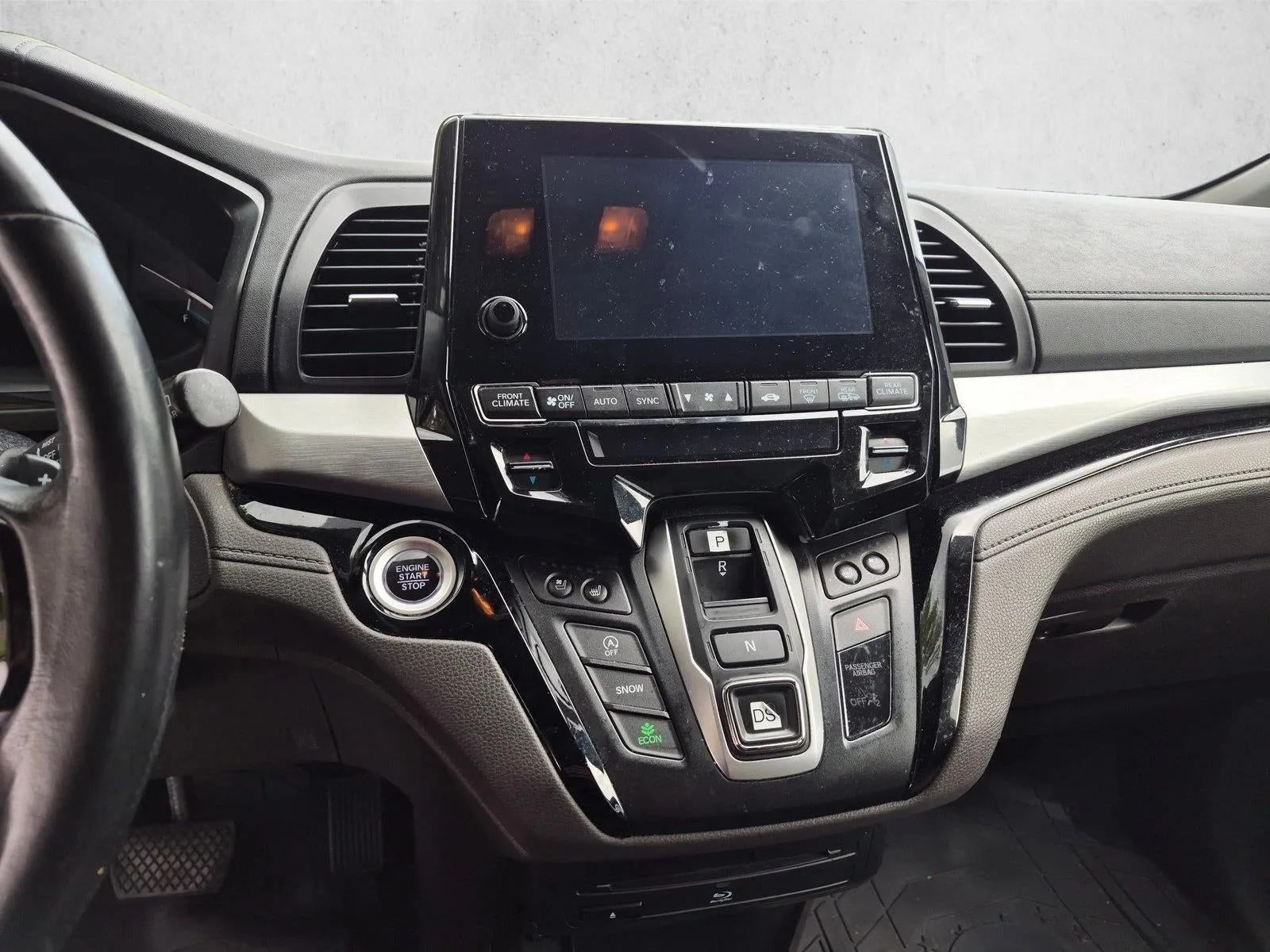 2018 Honda Odyssey Elite Auto photo 9