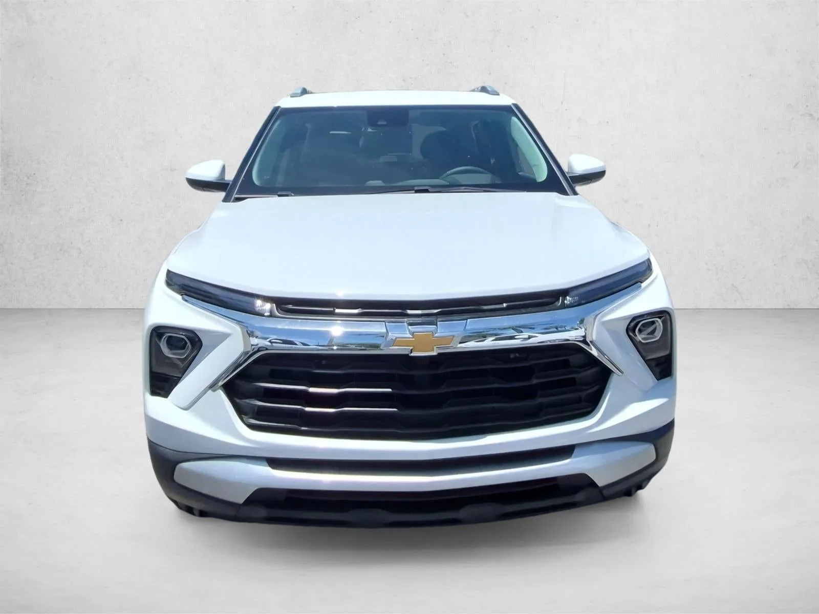 2024 Chevrolet Trailblazer FWD 4dr LT photo 2