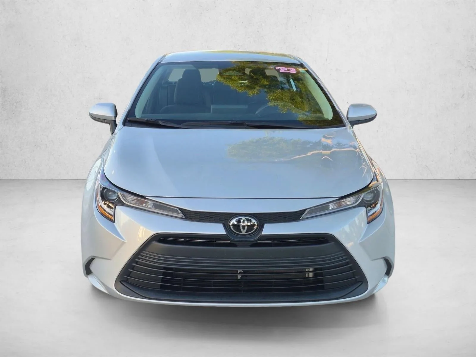 2023 Toyota Corolla LE CVT (Natl) photo 2