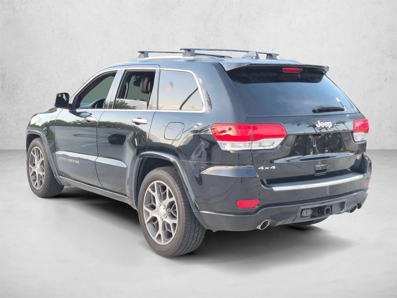 2020 Jeep Grand Cherokee Overland 4x4 photo 7