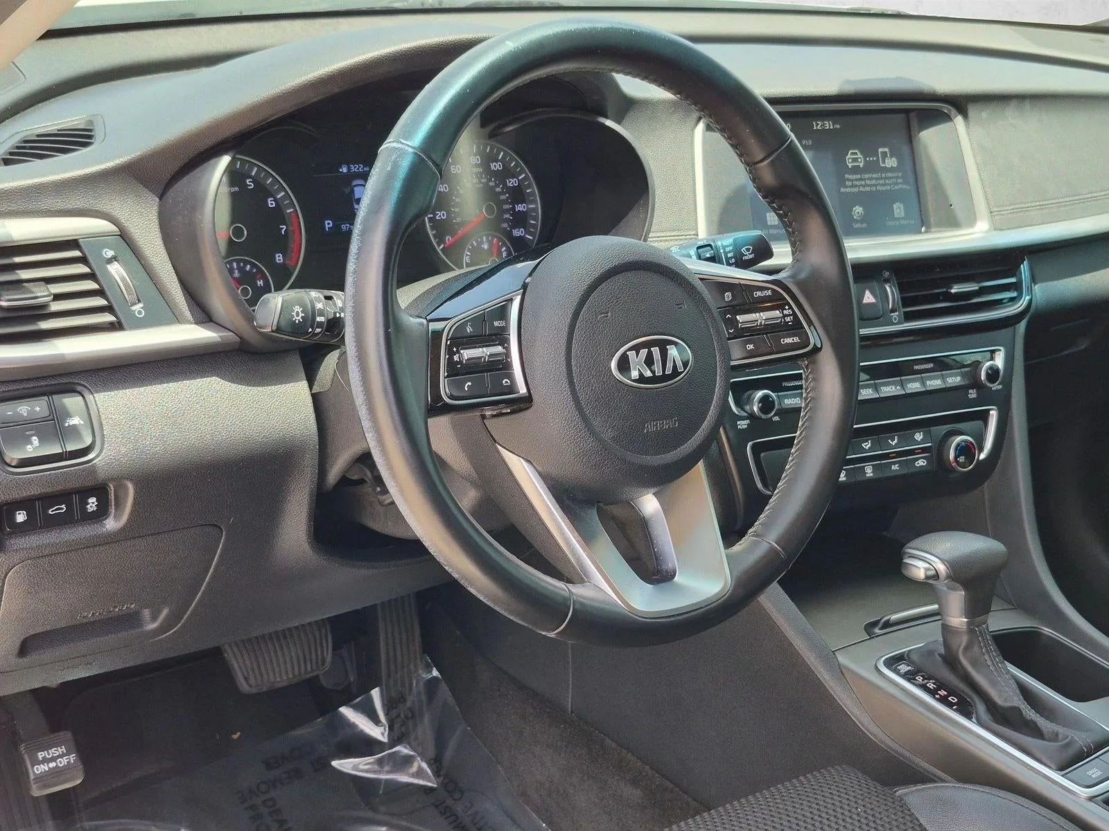 2020 Kia Optima S Auto photo 10