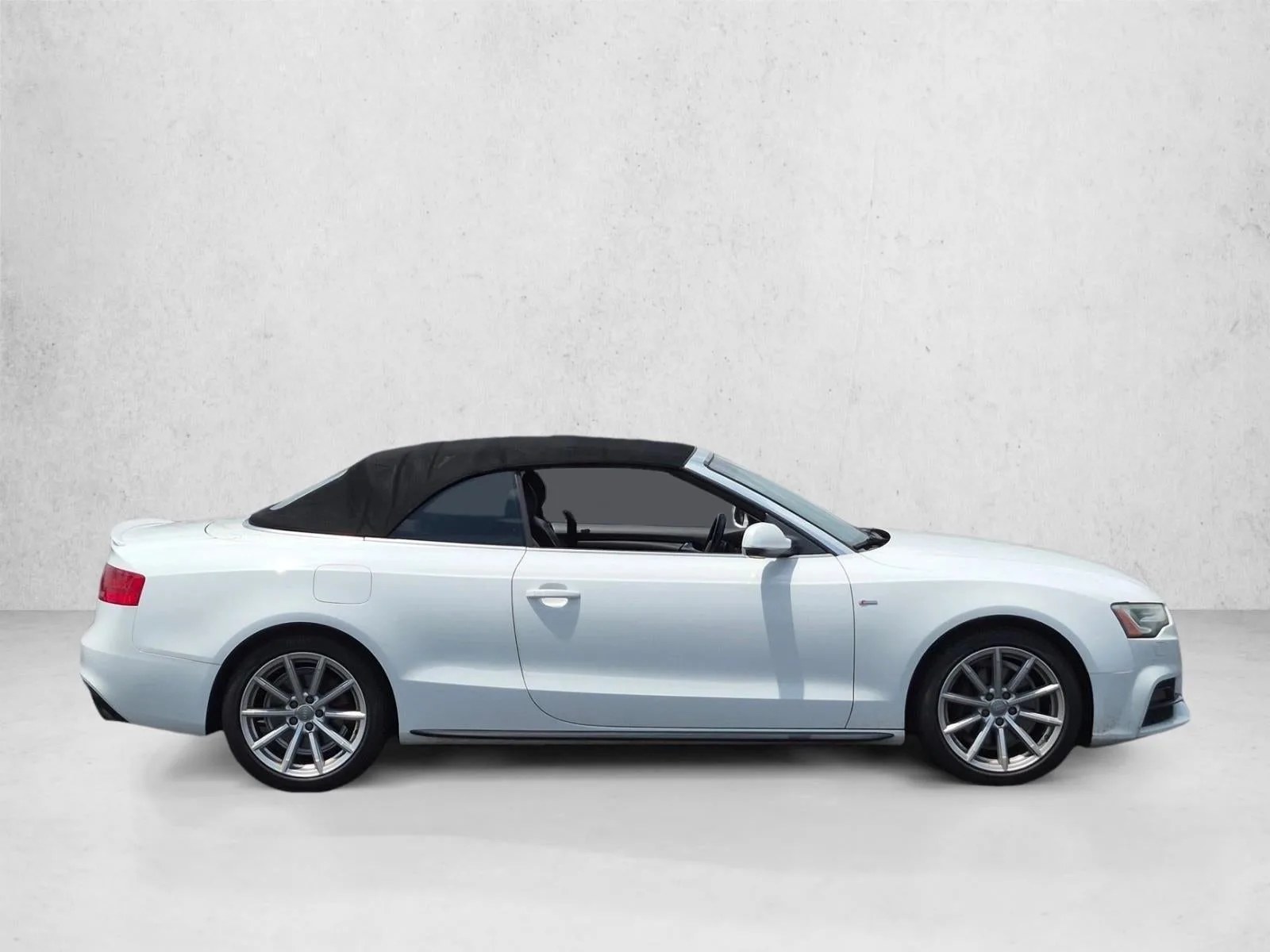 2017 Audi A5 Cabriolet Sport photo 4