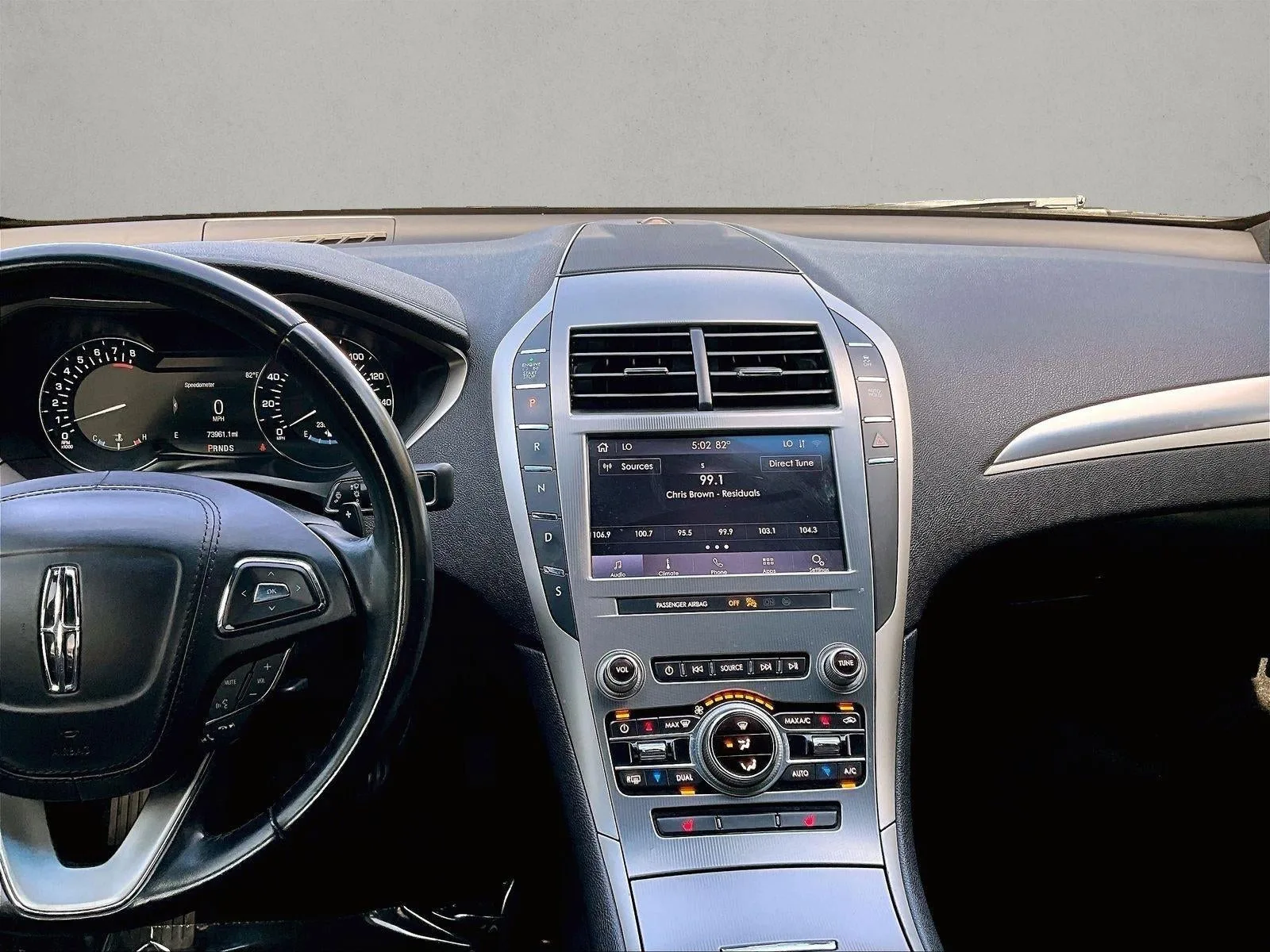 2020 Lincoln MKZ Standard FWD photo 8