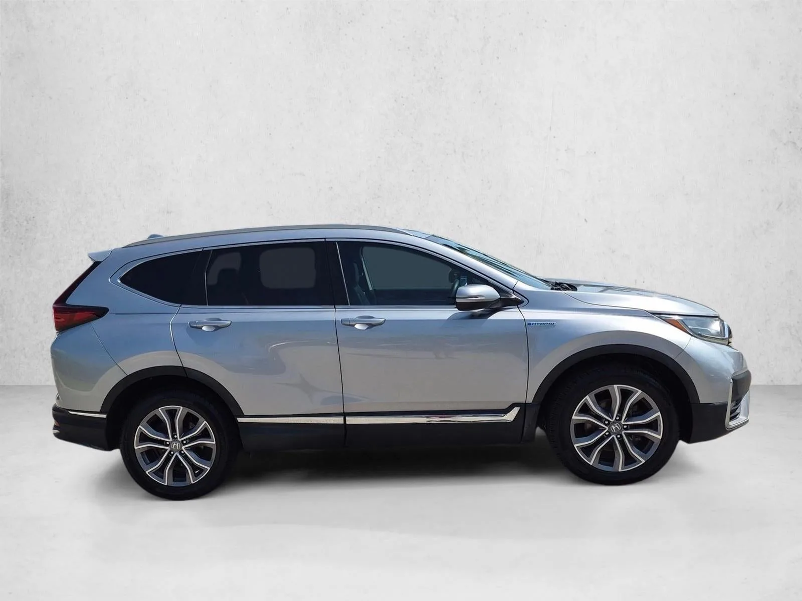 2020 Honda CR-V Hybrid Touring AWD photo 4