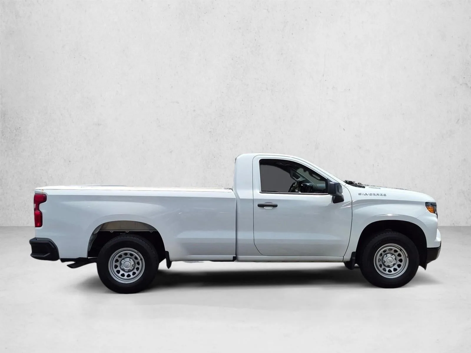 2024 Chevrolet Silverado 1500 WT photo 4