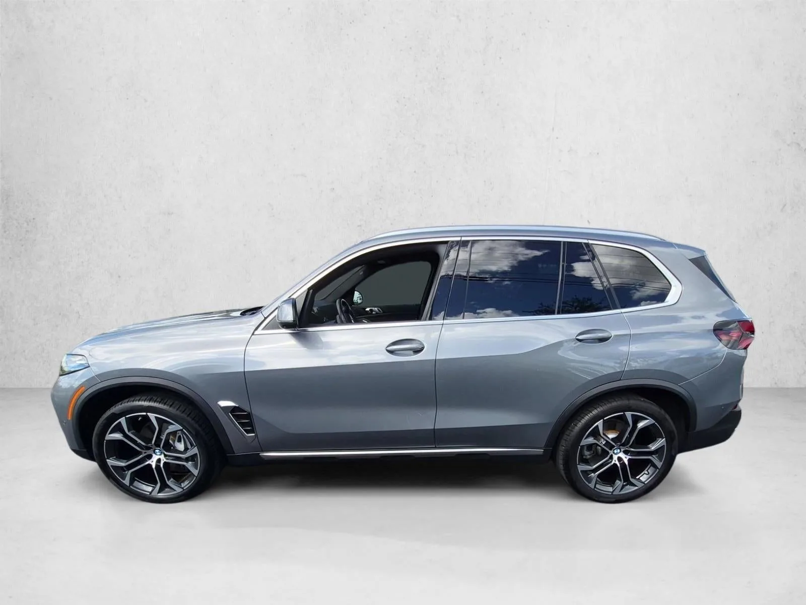 2025 BMW X5 sDrive40i photo 9