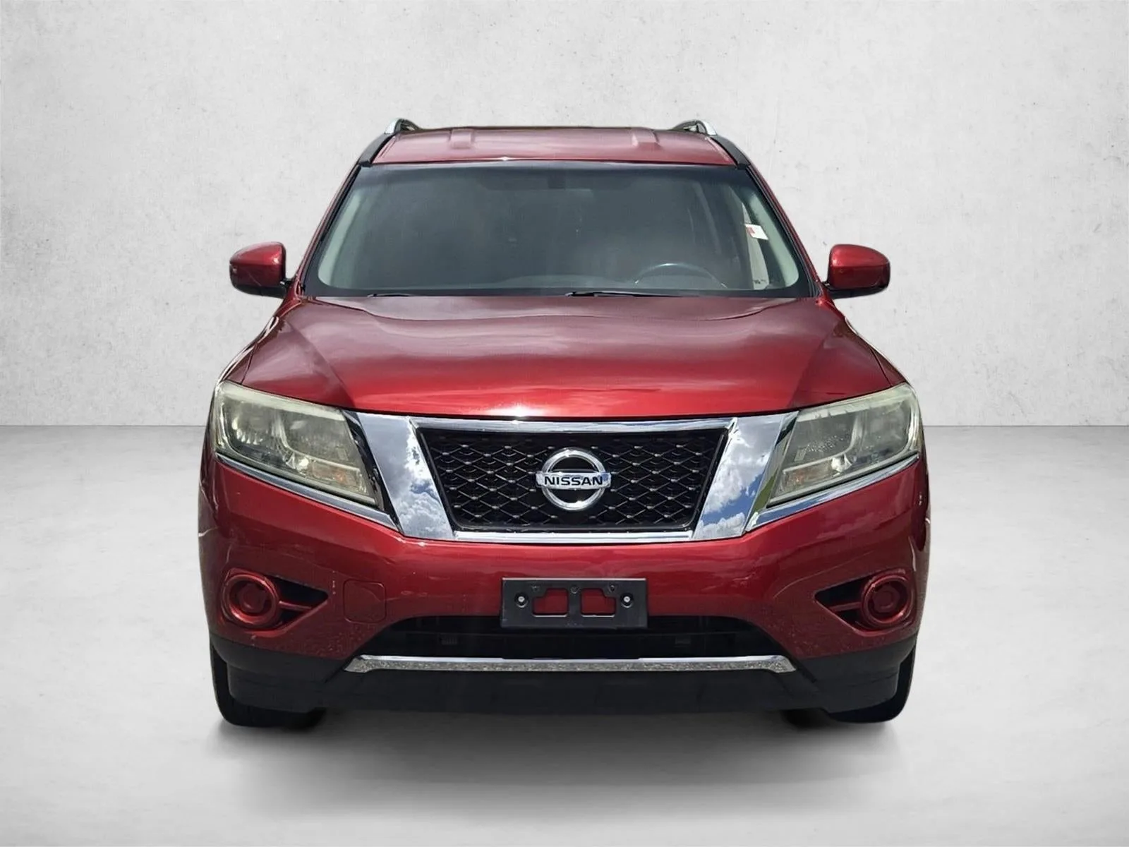 2014 Nissan Pathfinder 4WD 4dr S photo 2