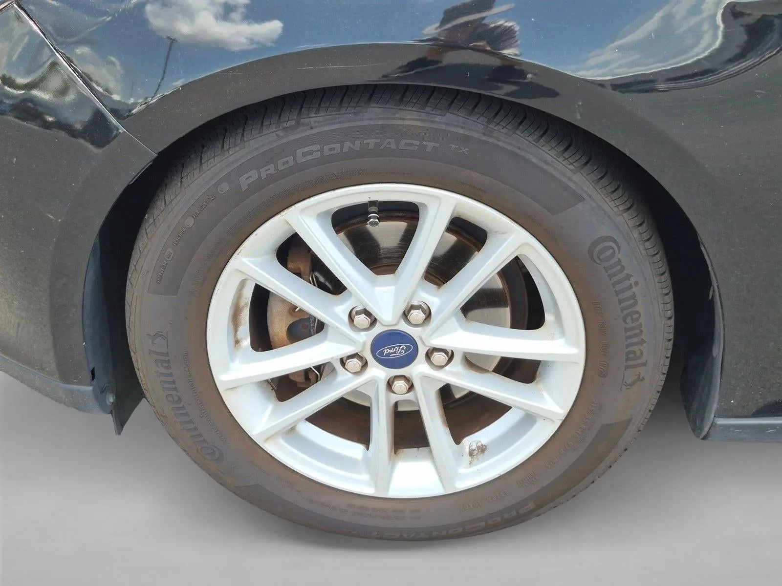 2018 Ford Focus SE photo 10