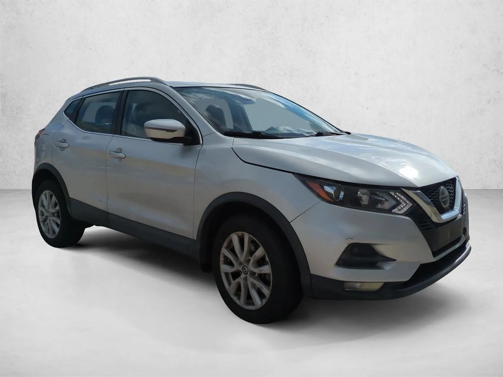 2020 Nissan Rogue Sport FWD SV photo 3