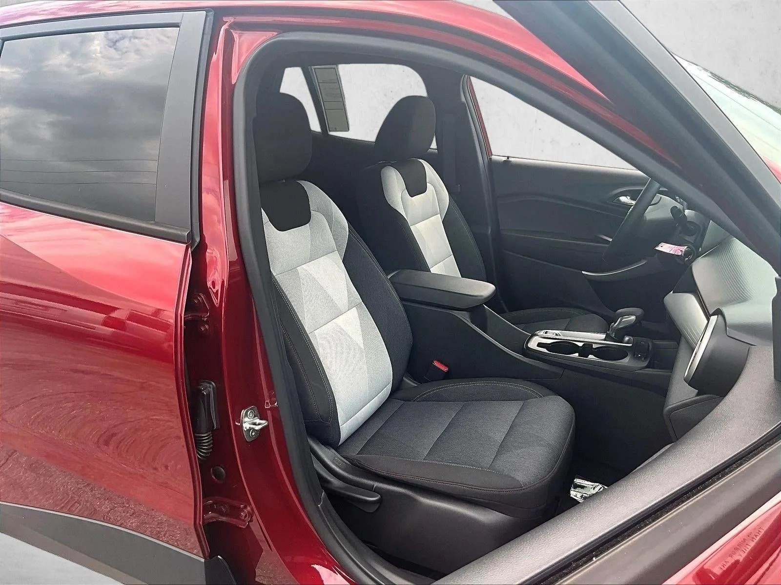 2024 Chevrolet Trax 1RS photo 9