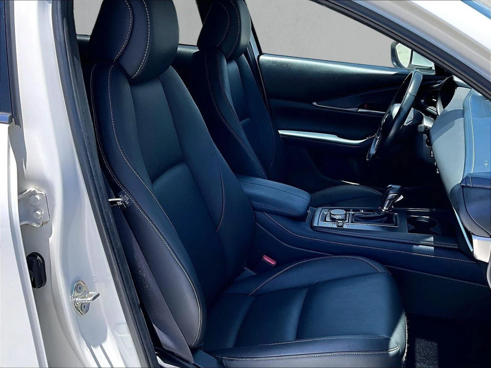 2020 Mazda CX-30 Select Package FWD photo 9