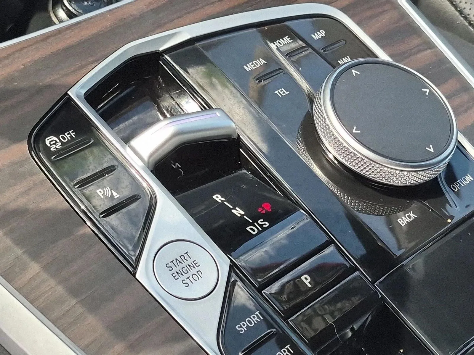2025 BMW X5 sDrive40i photo 12