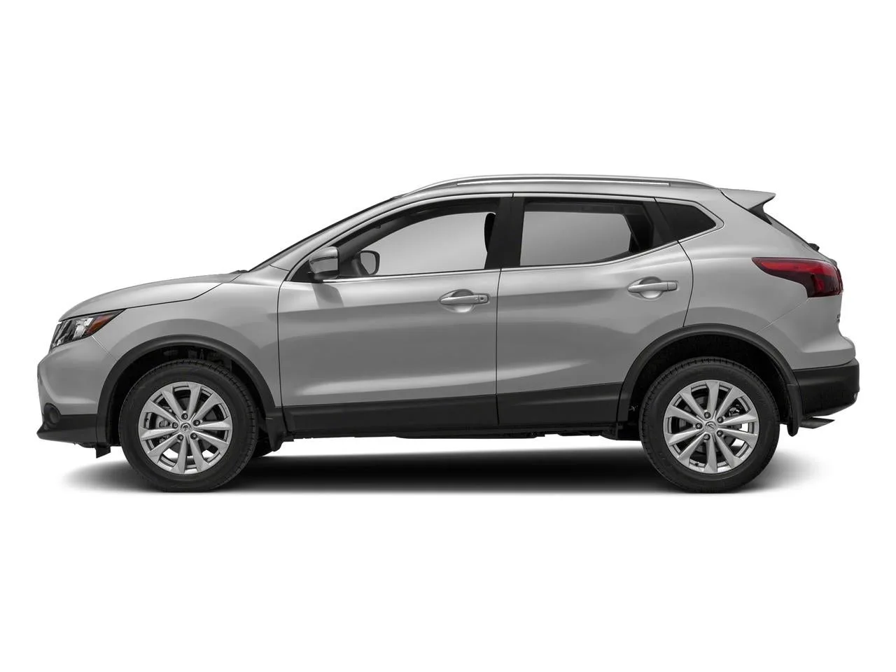 2018 Nissan Rogue Sport FWD SV photo 2