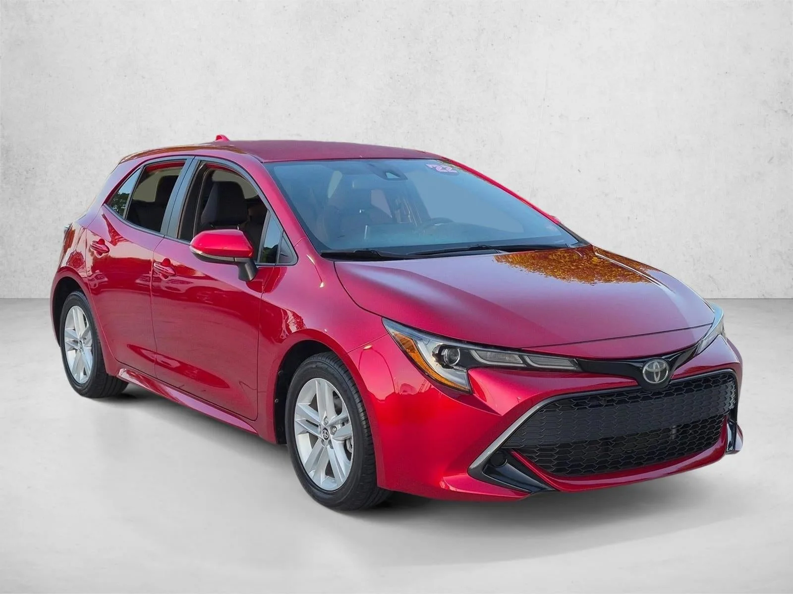 2022 Toyota Corolla Hatchback SE CVT (Natl) photo 3