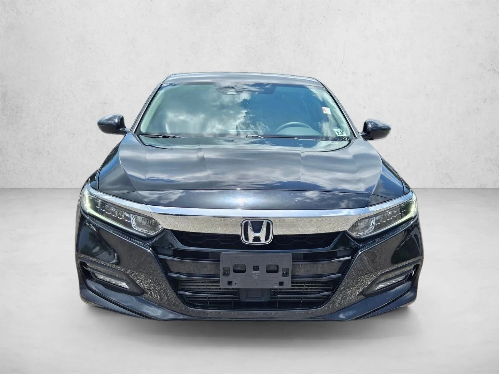 2019 Honda Accord Sedan EX 1.5T CVT photo 2