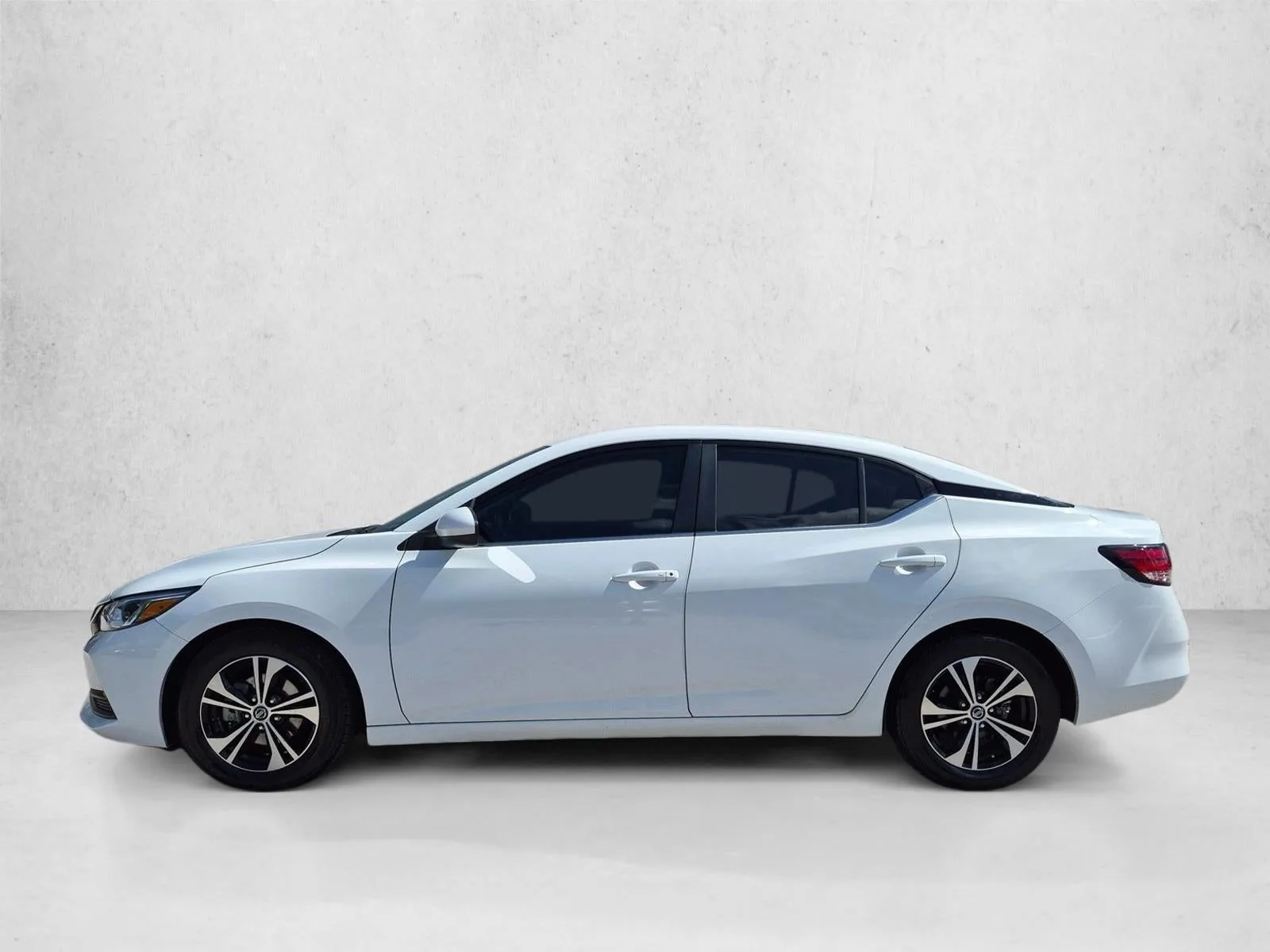 2022 Nissan Sentra SV CVT photo 9