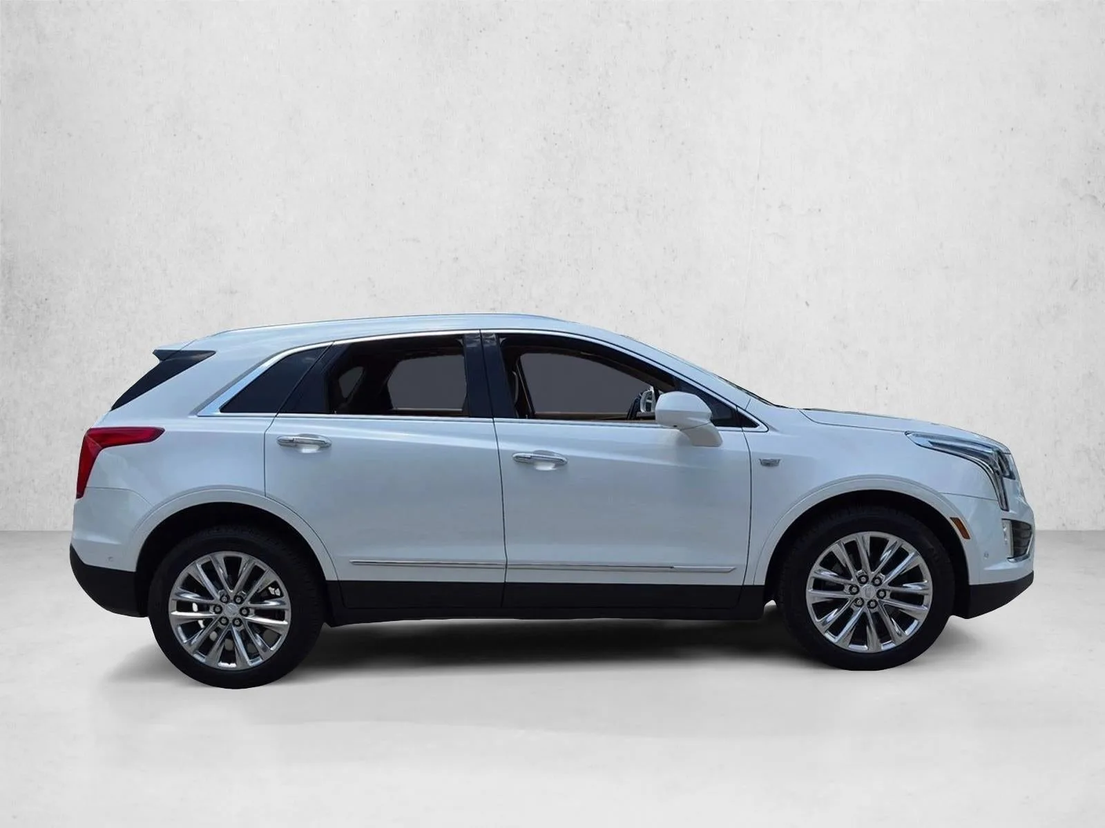 2018 Cadillac XT5 AWD 4dr Platinum photo 4