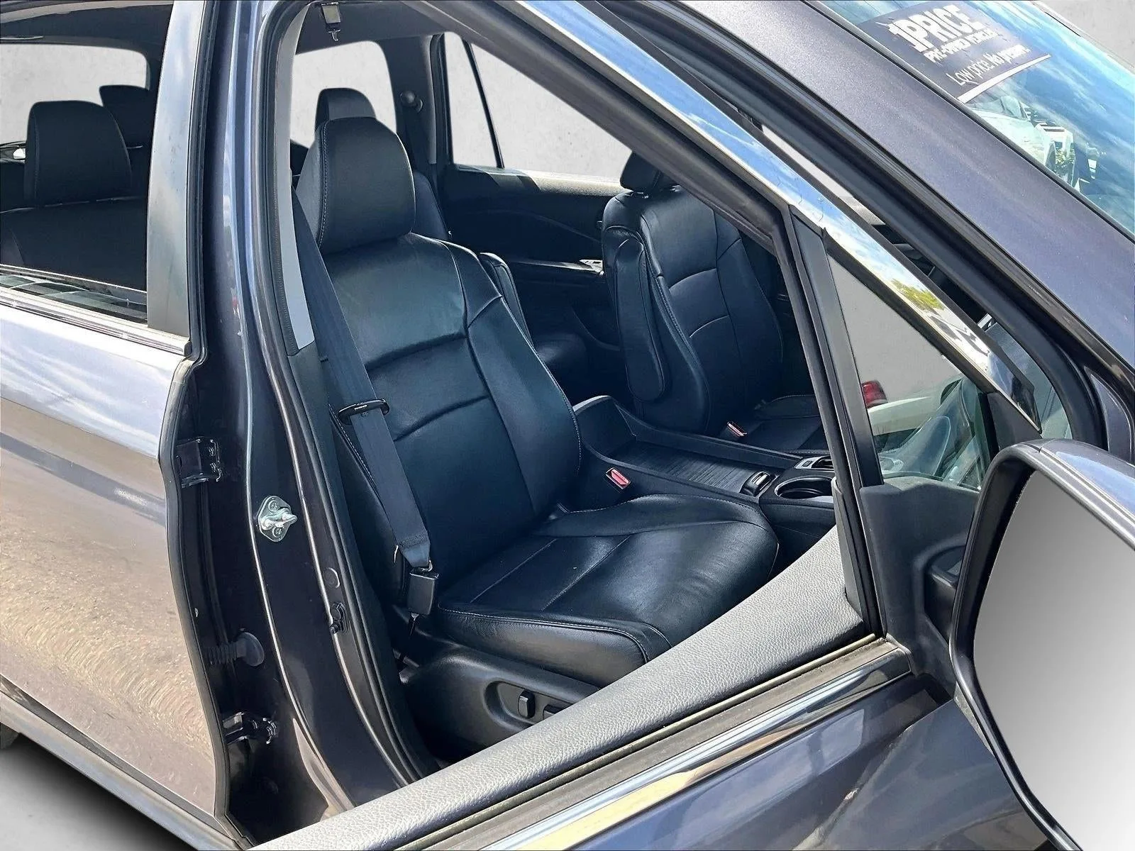 2017 Honda Pilot EX-L photo 9
