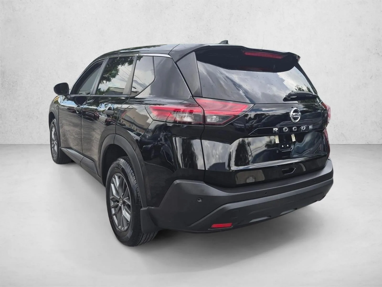 2021 Nissan Rogue FWD S photo 6