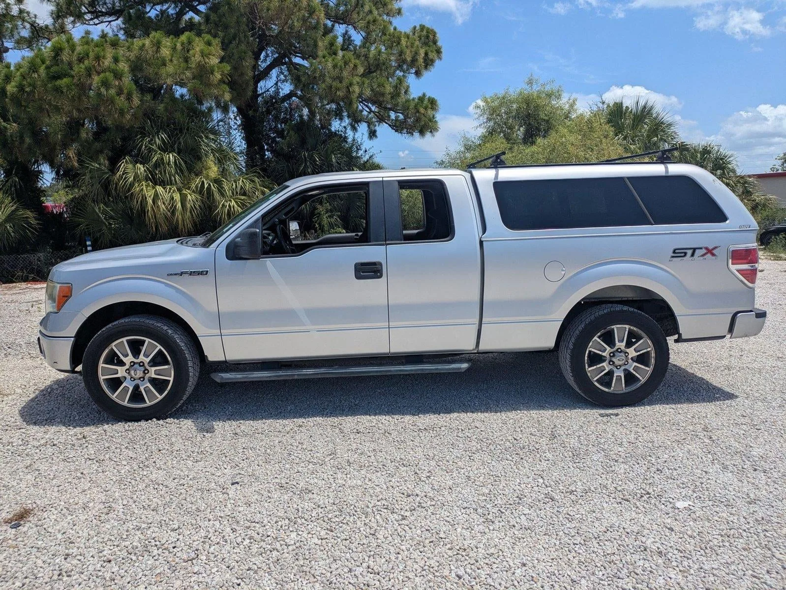 2014 Ford F-150 2WD SuperCab 6-1/2 Ft Box STX photo 8