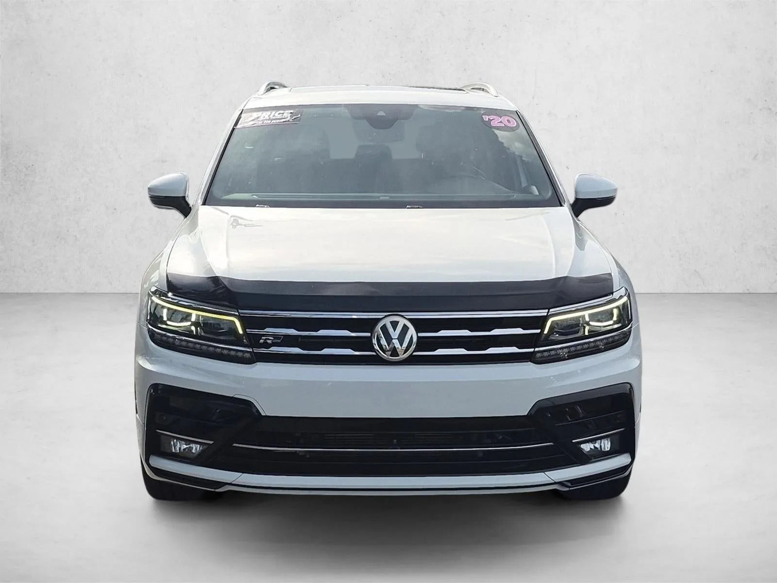 2020 Volkswagen Tiguan 2.0T SEL Premium R-Line photo 2