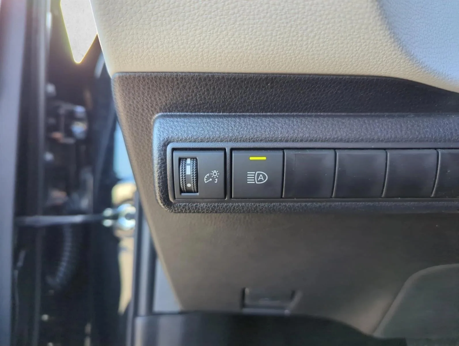 2025 Toyota Corolla FX CVT (Natl) photo 12