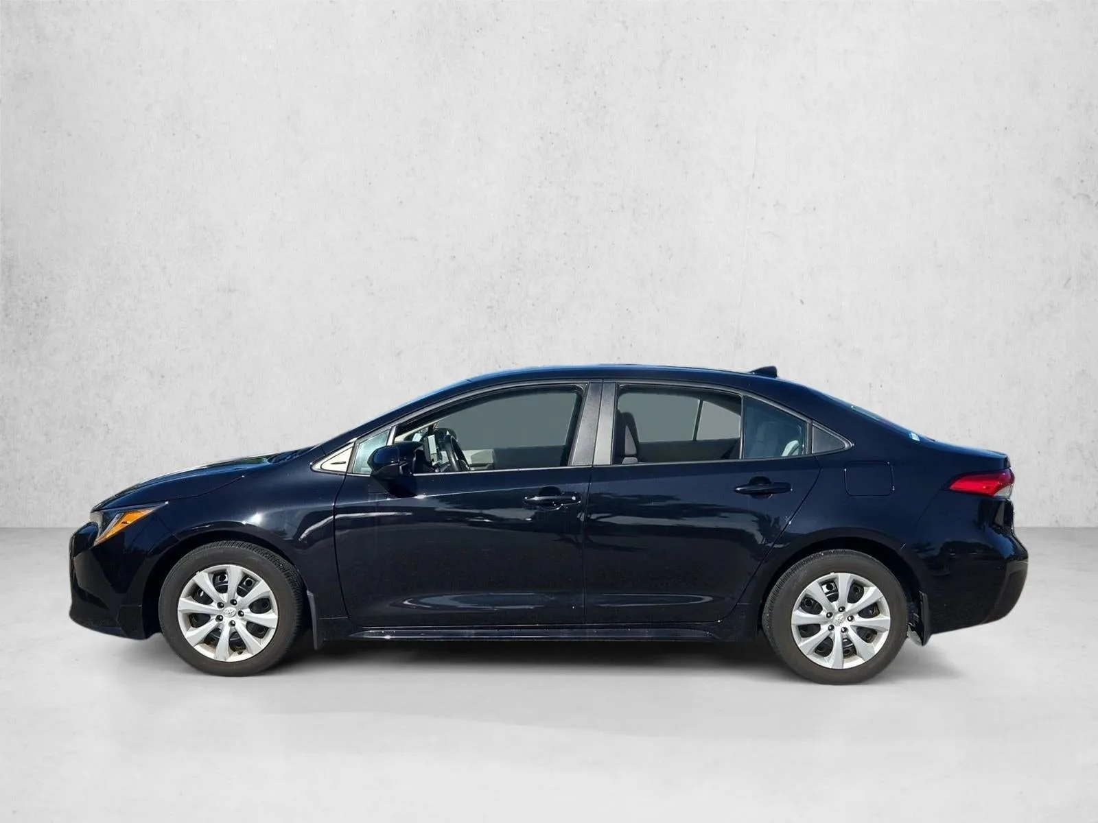 2025 Toyota Corolla LE CVT (Natl) photo 8