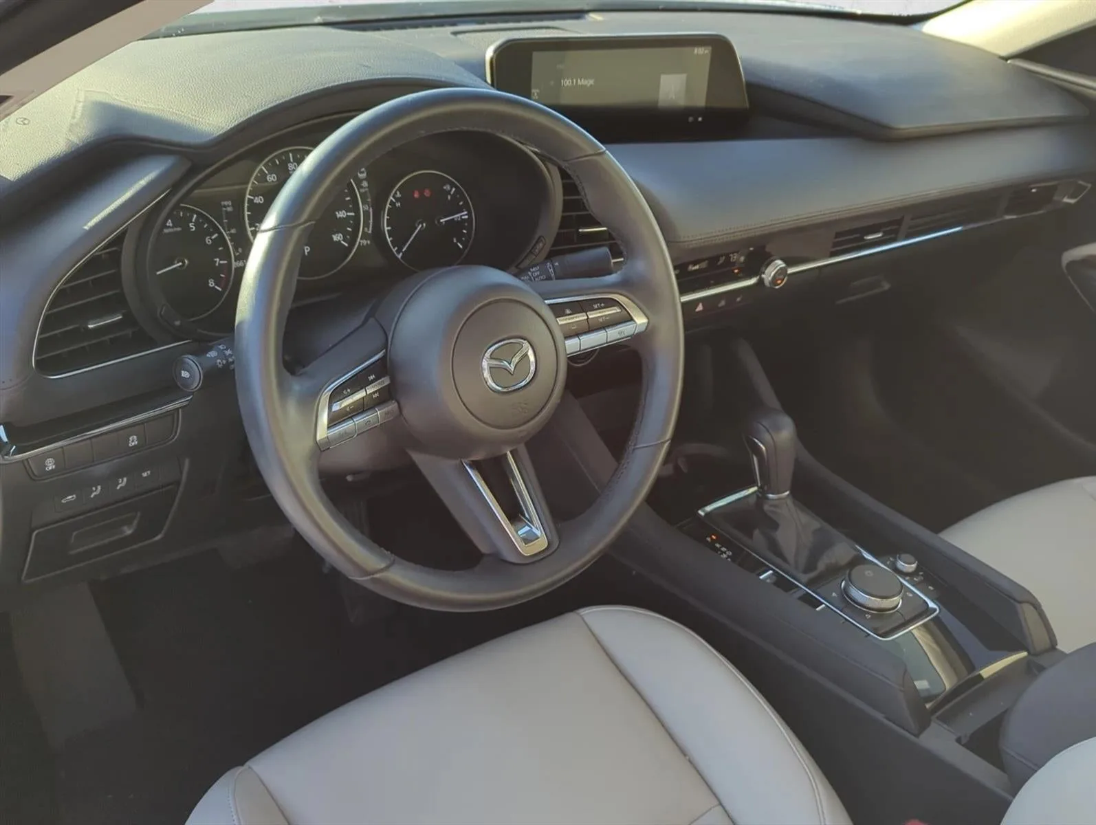 2023 Mazda Mazda3 Sedan 2.5 S Preferred FWD photo 9