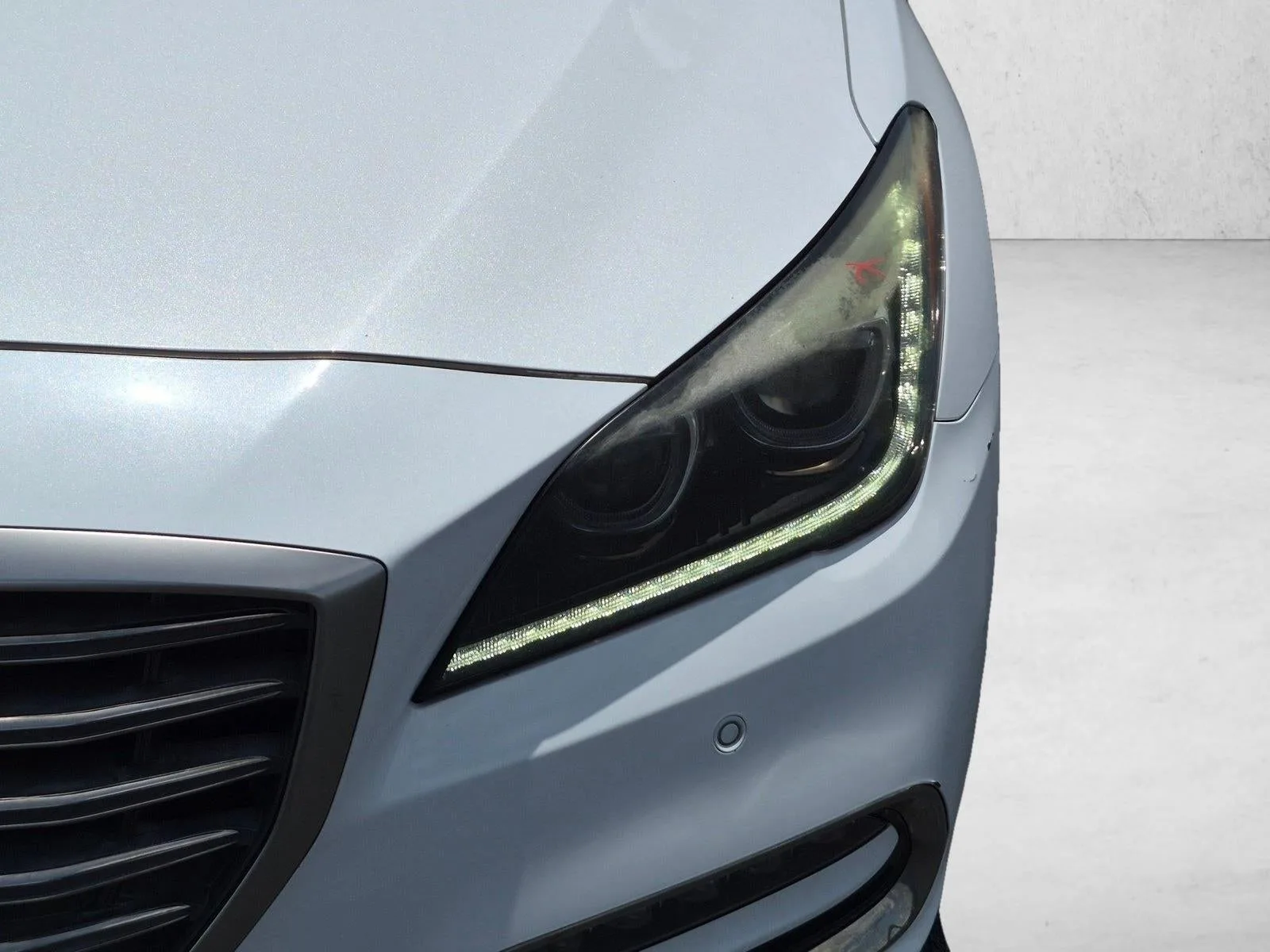 2018 Genesis G80 5.0 Ultimate photo 9