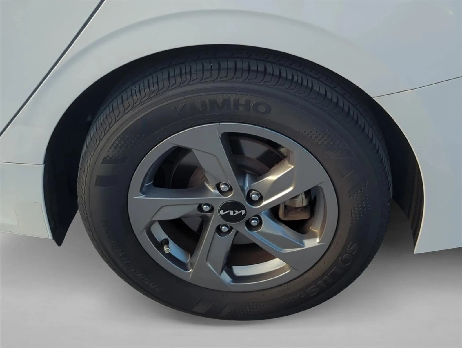 2022 Kia K5 LXS Auto FWD photo 6