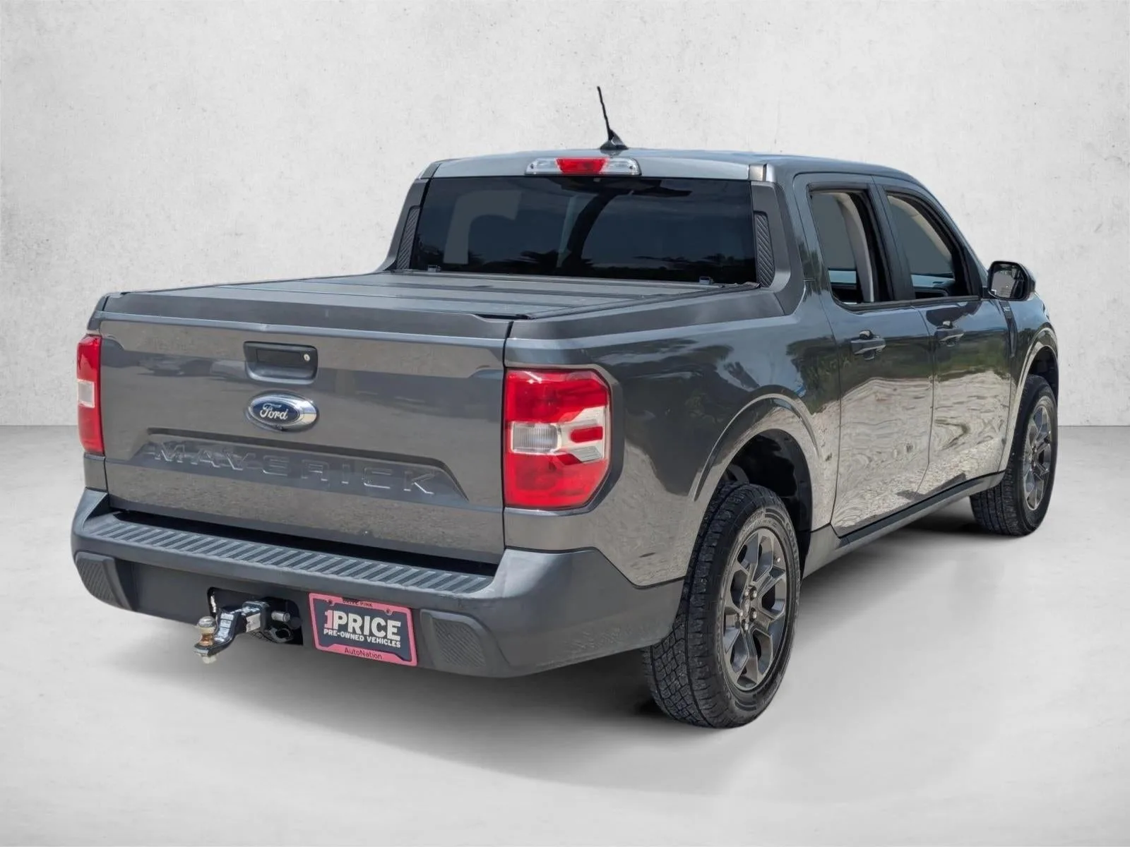 2022 Ford Maverick XLT FWD SuperCrew photo 5
