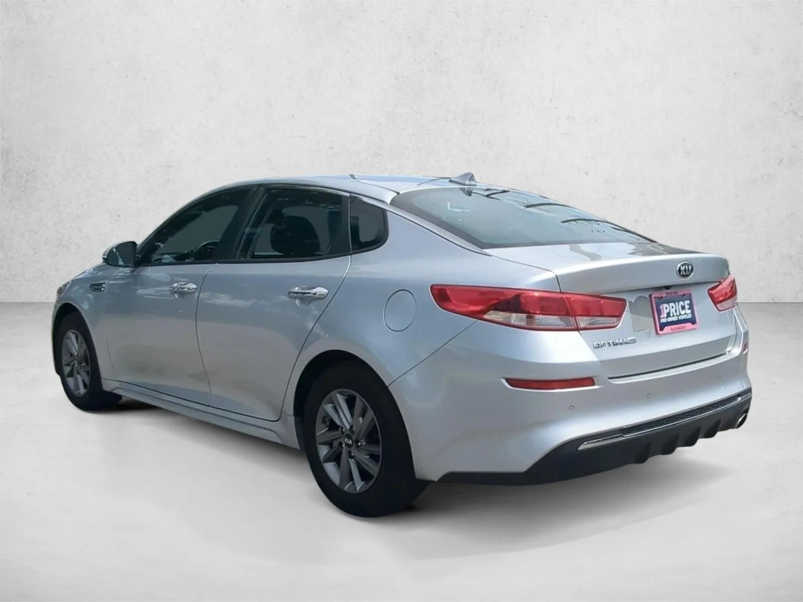 2020 Kia Optima LX photo 8