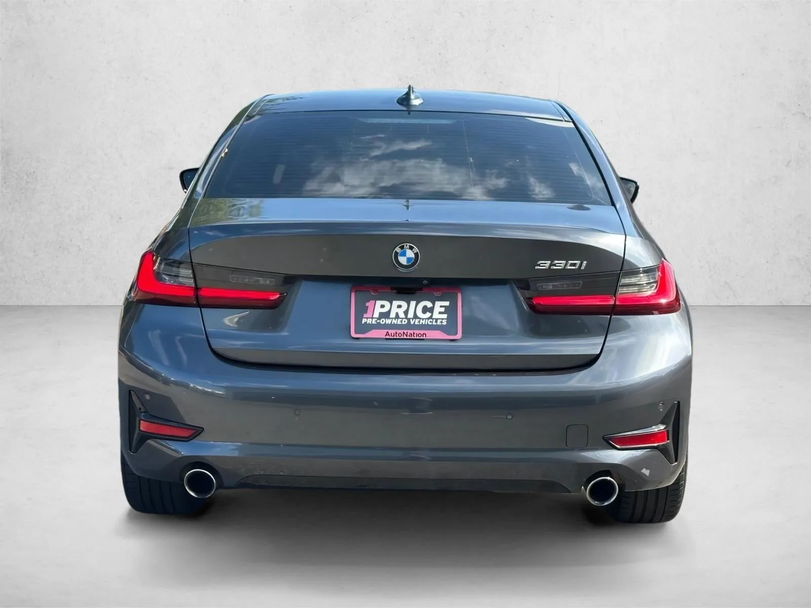 2022 BMW 330i Sedan North America photo 6