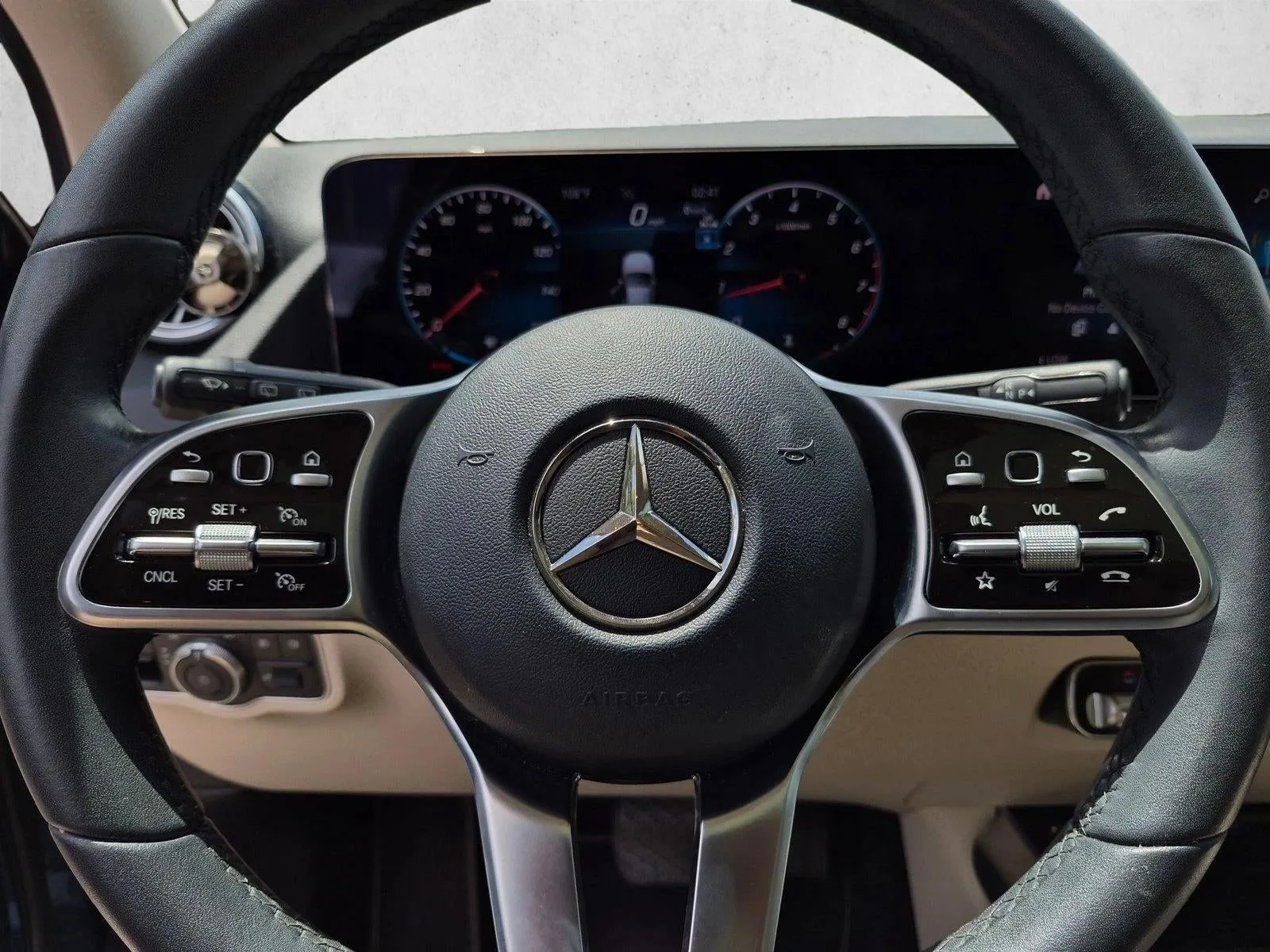 2023 Mercedes-Benz GLA GLA 250 SUV photo 12