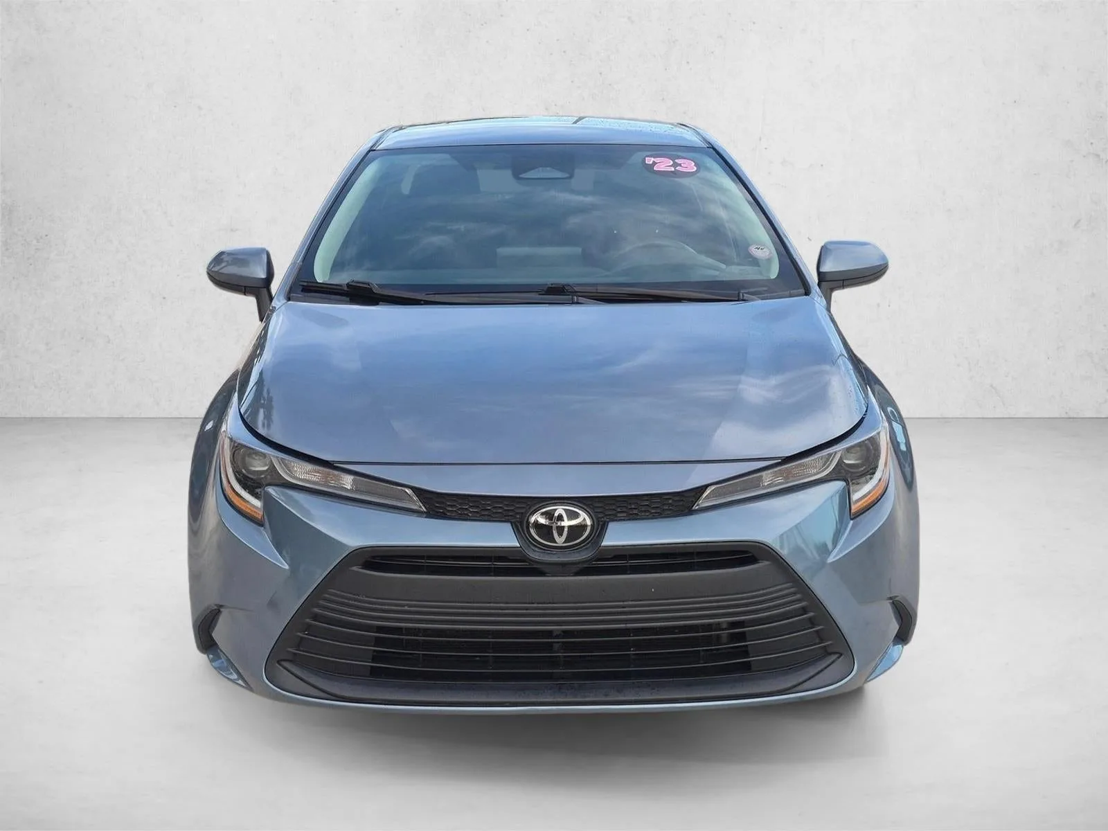 2023 Toyota Corolla LE CVT (Natl) photo 2