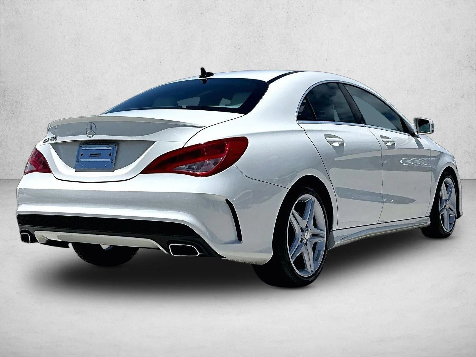 2014 Mercedes-Benz CLA CLA 250 Coupe photo 2